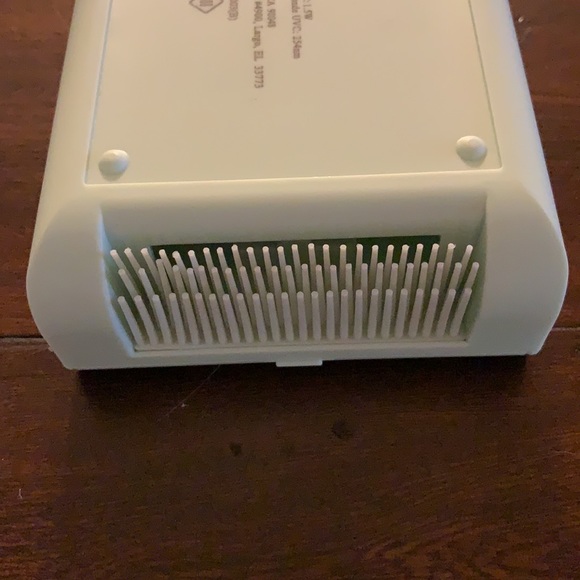 NEW Tech Candy UV Sanitizer - Picture 8 of 8